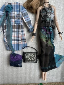 PUPPENKUNST HANDGEFERTIGT Fashion Royalty NUFACE 12" PUPPENGRÖSSE OUTFIT ALICE IN KETTEN - Bild 1 von 17