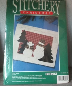 1993 BERNAT CRAFTS CHRISTMAS STITCHERY  KIT * SNOWMEN * LET IT SNOW PRE OWNED - Picture 1 of 4