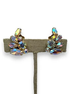 Weiss Aurora Borealis Gold Tone Clip On Earrings Vintage  - Picture 1 of 8