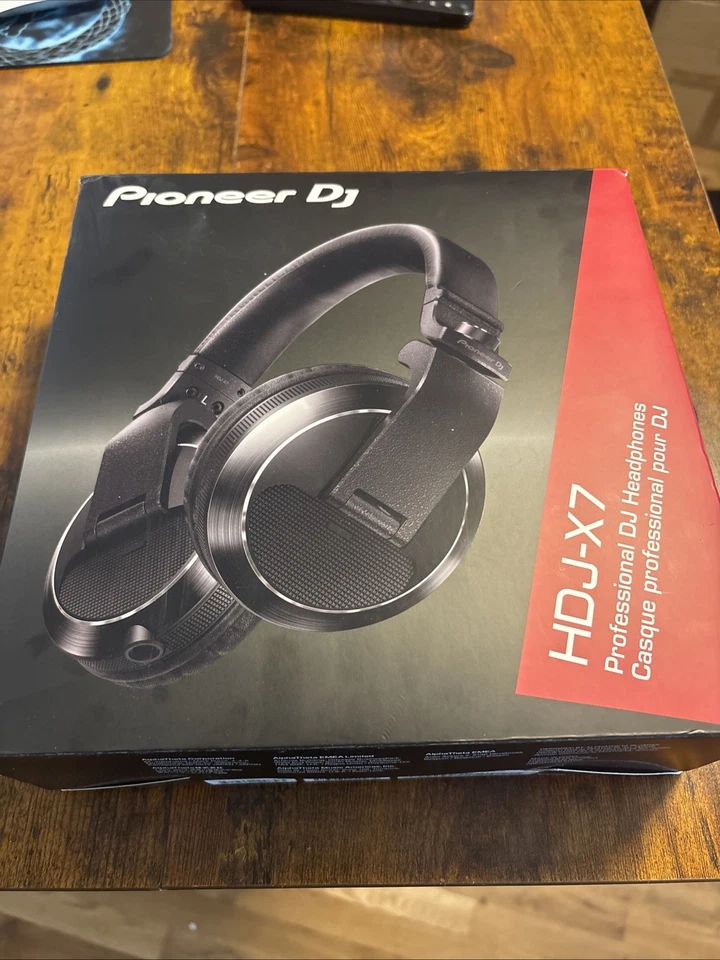 PIONEER DJ HDJ-X7 PROFESSIONAL DJ HEADPHONES SLIGHTLY USED MINT CONDITION BLACK - Image 1 of 4