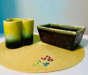 HULL 2 USA Planters Pottery Green Yellow Clover Shaped Planter + F17 Daisy - Picture 1 of 14