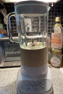 Kitchenaid Classic Blender 4 Speed 40 oz Glass Jar White WK4687455 - Picture 1 of 7