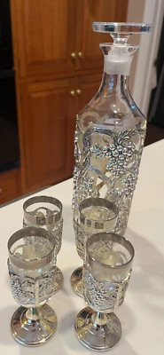 VINTAGE Holiday Imports SILVER PLATED Glass Grapes CARAFE/DECANTER/LID+ 4 CUPS - Image 1 of 4
