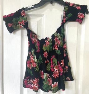 ambiance shirt size M black multi flowers arm band sleeves beach Hawaii cruise - Picture 1 of 5