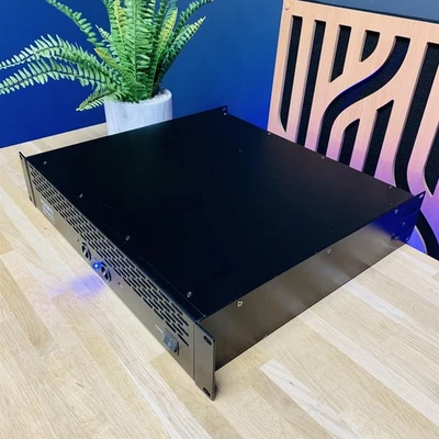 KAM KXR PRO 4000 2U Rack Mount Power Amplifier (Older 4000 W Model) icn Warranty - Image 1 of 4