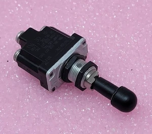 Honeywell 1NT20-7N Commercial Toggle Switch, SPDT Lock Lever, 10A, 277VAC, 250V - Picture 1 of 16