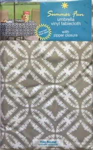 Elrene Summer Fun Patio Vinyl tablecloth Flannel Back With Hole For Umbrella  - Picture 1 of 2
