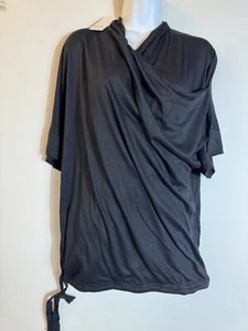 Simple Suzanne Betro Basic Shirt Woman’s size M Short Sleeve V-neck black  NWT - Picture 1 of 12