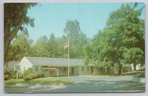 Cartolina d'epoca Happy Hollow Motel Rte 3A, 182 Court St, Plymouth Massachusetts - Foto 1 di 2