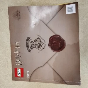 LEGO® Harry Potter 76399 Hogwarts Baule Magico solo manuale - Foto 1 di 3