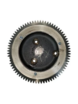 Used John Deere 6135 Bull Gear Assembly - JDRE53911 Foto 1 de 3