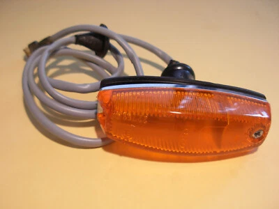 Ford Capri / Consul / Escord Seitenblinker neu - Bild 1 von 3