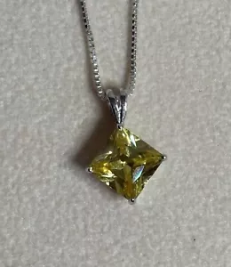 Yellow Sapphire Sterling Silver 925 Pendant & Earrings Princess Cut - Picture 1 of 2