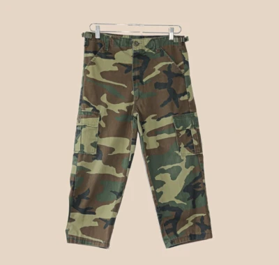 Vintage Military Camo High Waisted Cropped Straight Leg Cargo Pants Size Small - Image 1 of 4