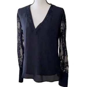 Express Navy Lace Long Sleeve V-Neck Blouse NWT Size S MSRP $80 - Picture 1 of 3