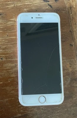 iPhone 6s 32GB Oro Rosa in Ottime Condizioni – Batteria Perfetta - Immagine 1 di 4