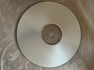 Taiyo Yuden Pro Silver InkJet Printable 52X CD-R MADE IN JAPAN 100 PK QUALITY - Picture 1 of 7