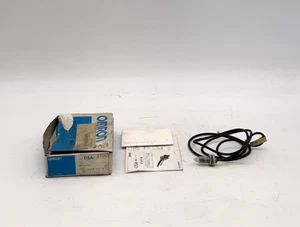 Omron D5A-3300 Limit Switch - Picture 1 of 4