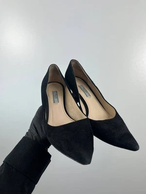 Pisos planos de ballet Prada de gamuza negros con punta hechos en Italia para mujer talla 39 Foto 1 de 4