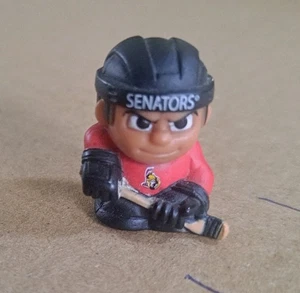 Ottawa Senators 2025 NHL TeenyMates Hockey Figure 1" Teeny Mates - Picture 1 of 5