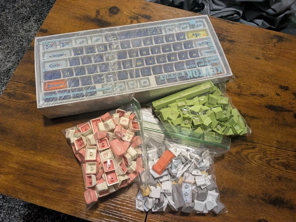 Massive Bulk Keycap set - Image 1 of 1