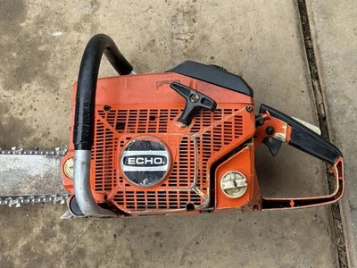 Echo CS-8000 Gas Powered 2- Stroke Chainsaw W/inch Bar & Chain USED - Image 1 of 4
