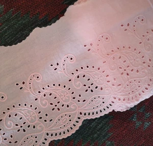 3y 8.5'' Wide Vintage Eyelet Cotton Lace with Embroidered Flower Baby Pink b0302 - Picture 1 of 4