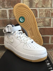 New 9.5 Nike Air Force 1 Mid NYC QS Jewel Swoosh Basketball White DH5622-100 Men - Picture 1 of 8