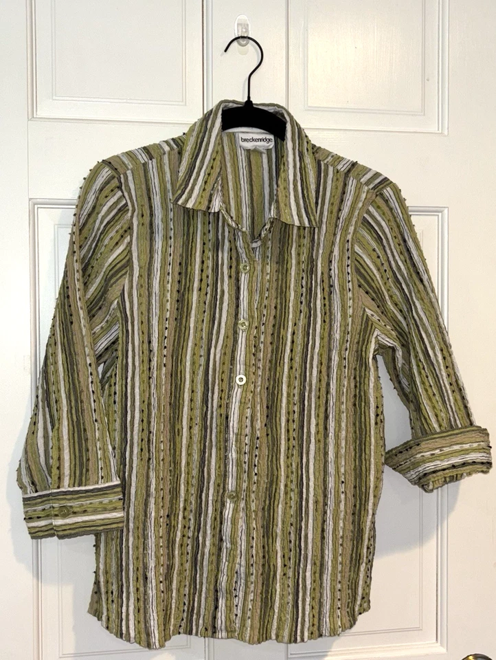 Blusa para mujer Breckenridge S verde blanco a rayas mezcla de algodón abotonada Foto 1 de 4