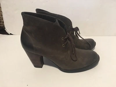 CLARKS INDIGO WATER ROW WOMENS BROWN LEATHER ANKLE BOOTIE BOOTS SZ10 - Image 1 of 4