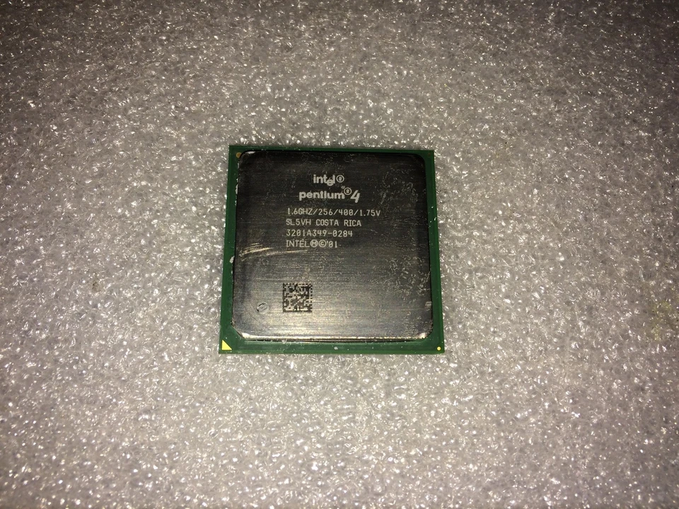 Processore Intel Pentium 4 SL5VH 1.60GHz 400MHz FSB 256KB L2 Socket mPGA478B - Immagine 1 di 1