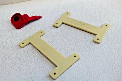 Ferrari Testarossa Interior Mounting Pocher Rivarossi 1:8 Diecast Toy Car Parts - Image 1 of 4