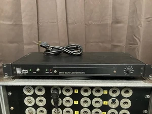 Unidad de control profesional Meyer Sound B-2A procesador de señal activa 110V usado - Imagen 1 de 10
