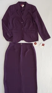 JM Collection Set 2 Pezzi Gonna Tuta Blazer Taglia 12 (12P) Poliestere Viola Nuovo - Foto 1 di 11