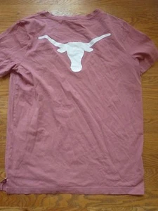VICTORIAS SECRET PINK COLLEGIATE TEXAS LONGHORNS POCKET CAMPUS VNECK TEE NWT  - Picture 1 of 4