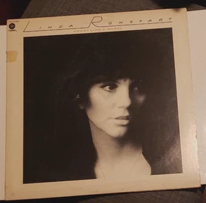 Linda Ronstadt HEART LIKE A WHEEL Album 1974 Capitol Records ST-511358 - Picture 1 of 7