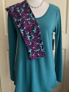Lularoe Outfit Lynnae Top Medium Solid Tourquoise OS Leggings Purple Coral Roses - Picture 1 of 4