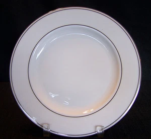 Lenox Federal Platinum 8 1/8" Salad Plate - Picture 1 of 2