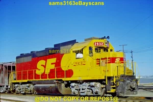 ORIGINAL SLIDE SANTA FE RR GP35 2932 MERGER PAINT EXHAUST BAFFLES STOCKTON CA 88 - Picture 1 of 1