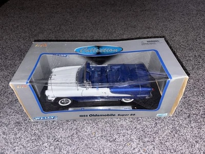 Welly 1:18 Scale Die-Cast 1955 Oldsmobile Super 88 Blue/White Convertible -NIB- - Image 1 of 4