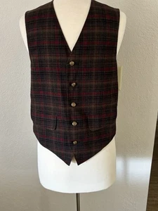 Vintage Pendleton Vest Mens Medium Red Plaid Virgin Wool Button See Measurements - Picture 1 of 18