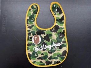 A Bathing Ape Bape Camouflage Pattern Bib Baby Drool Kit Green Khaki Yel - Picture 1 of 4