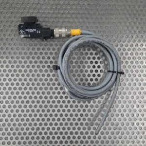 Sensor de montaje en barril de haz ancho Banner DS18VP6LPQ8 DS18 Series con cable - Imagen 1 de 2
