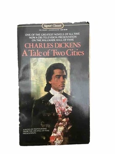 A Tale Of Two Cities Charles Dickens Pocketbook Edition PB - Picture 1 of 1