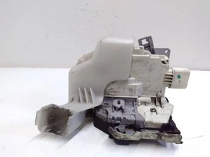 AUDI A4 8K2, B8 Türschloss vorne rechts 8J2837016A 2.00 Diesel 2008 28695061 - Bild 1 von 5