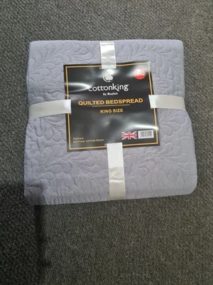 Bedspread King Size  - Image 1 of 4