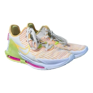 Talla 8.5 - Nike LeBron Witness 6 Tinte Melón Blanco - Imagen 1 de 14