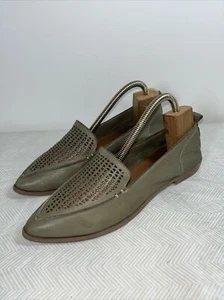 Bueno Wonens Blazey Flat Shoe Tan Sz 40/10-10.5 Green Casual Comfort Festival - Picture 1 of 19