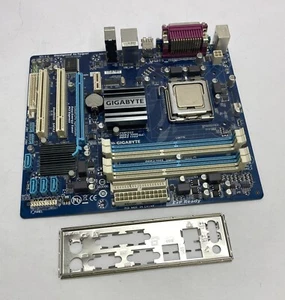 Gigabyte GA-G41M-Combo REV: 2.0 Socket 775 (LGA775) Motherboard and Back Plate - Afbeelding 1 van 4