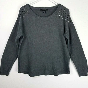89th & MADISON Pullover grau XL hoher niedriger Saum Nietenverzierung Rundhalsausschnitt  - Bild 1 von 6